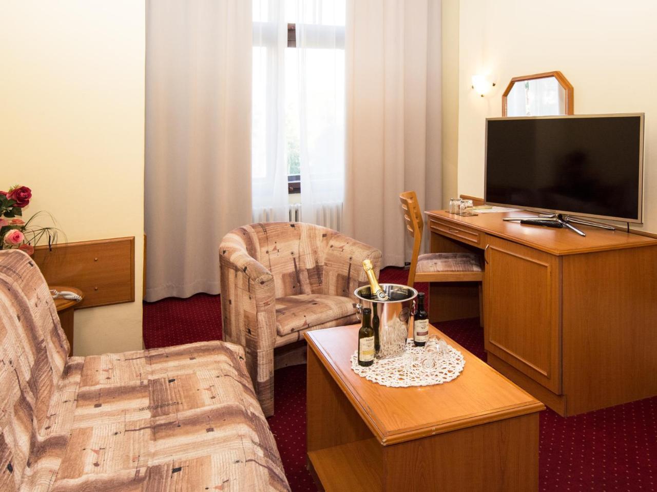 Hotel Kasina Belgrade Exterior photo