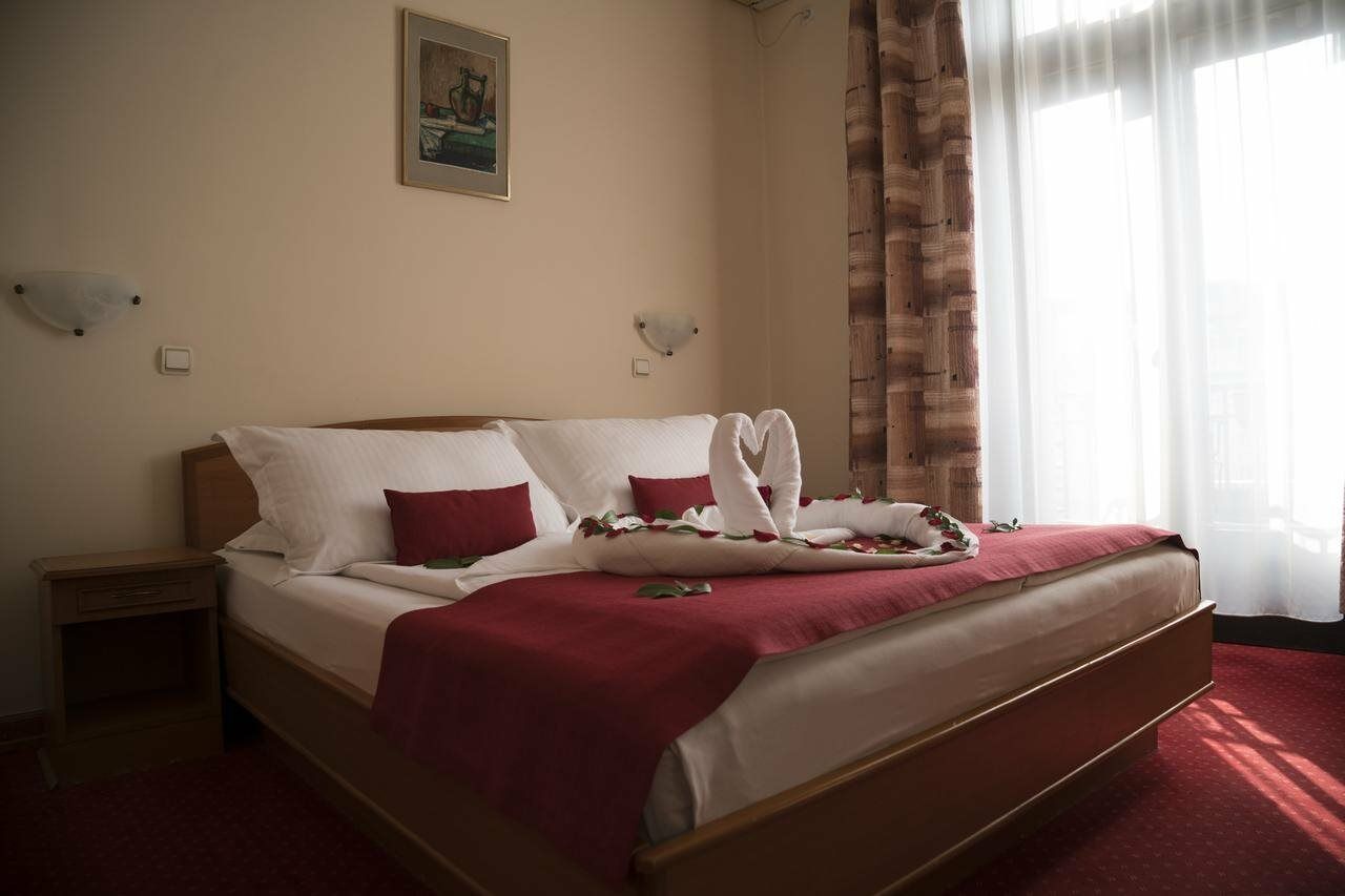 Hotel Kasina Belgrade Exterior photo